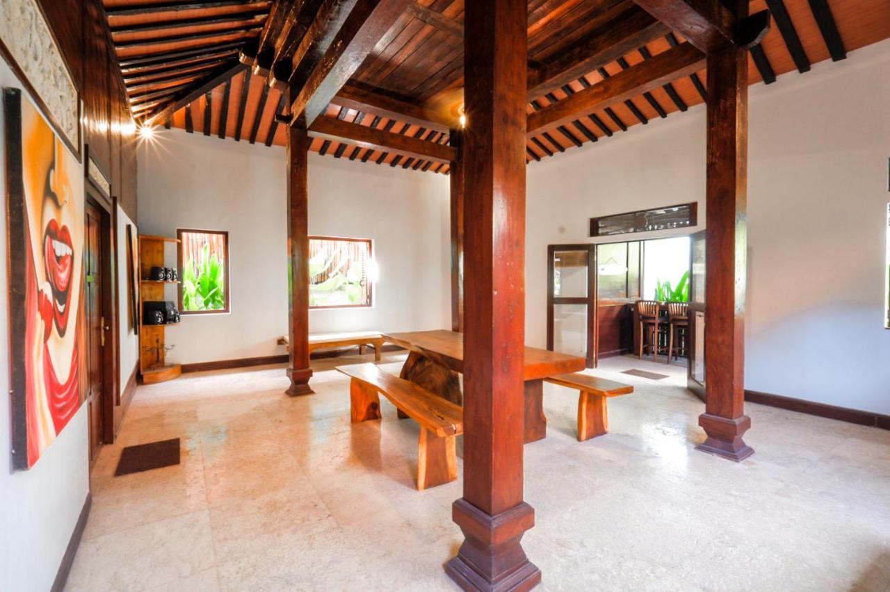 Surfer Paradise Villas Bali Canggu Esterno foto
